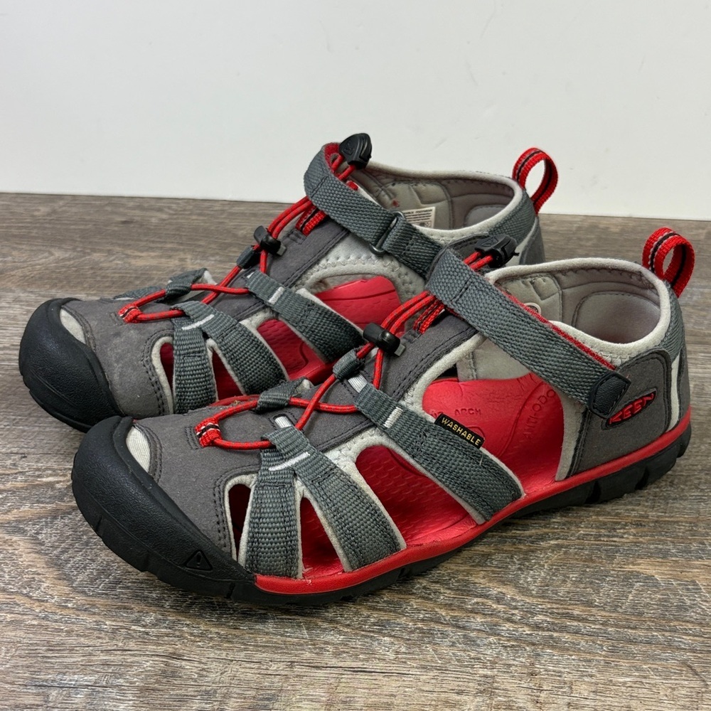 Keen Women’s ELLE Backstrap Hiking Sandals Size 6